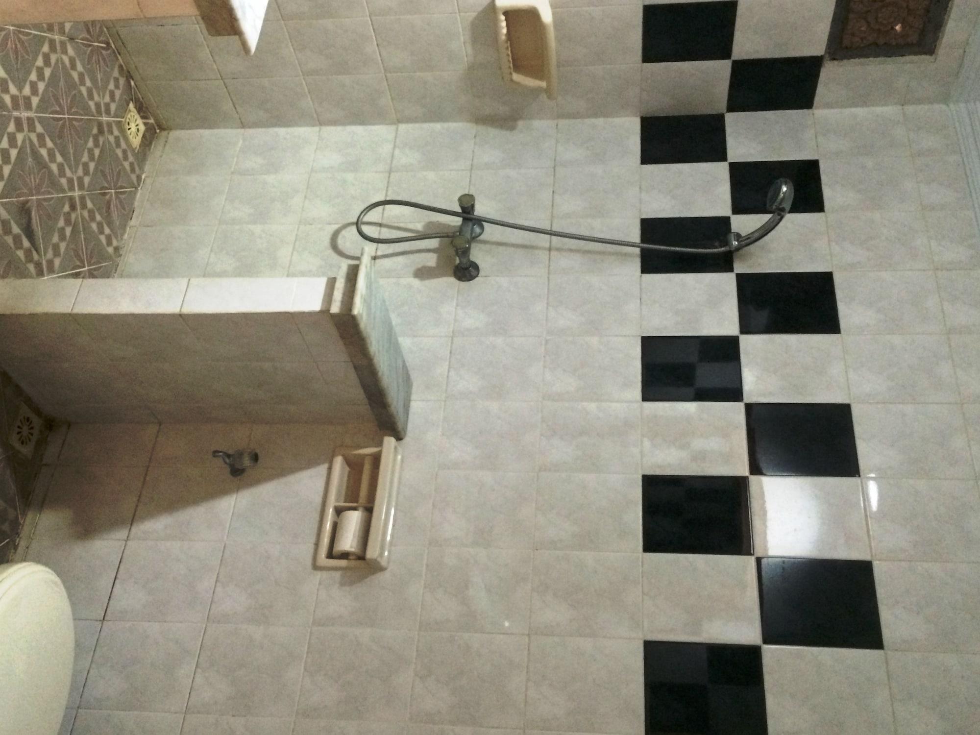Sri Ratu Hotel Legian Eksteriør billede