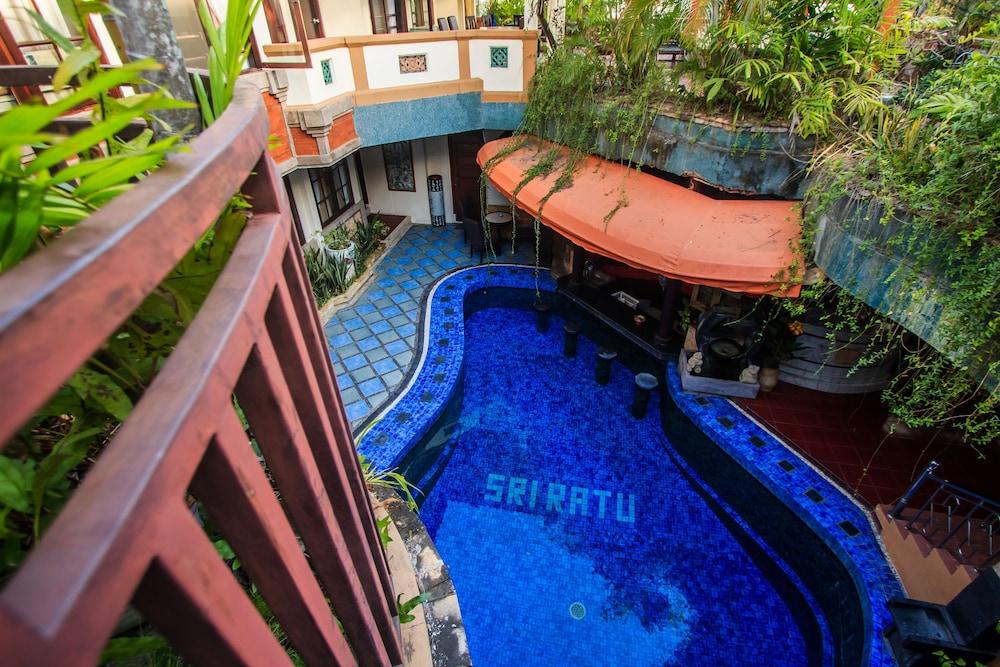 Sri Ratu Hotel Legian Eksteriør billede