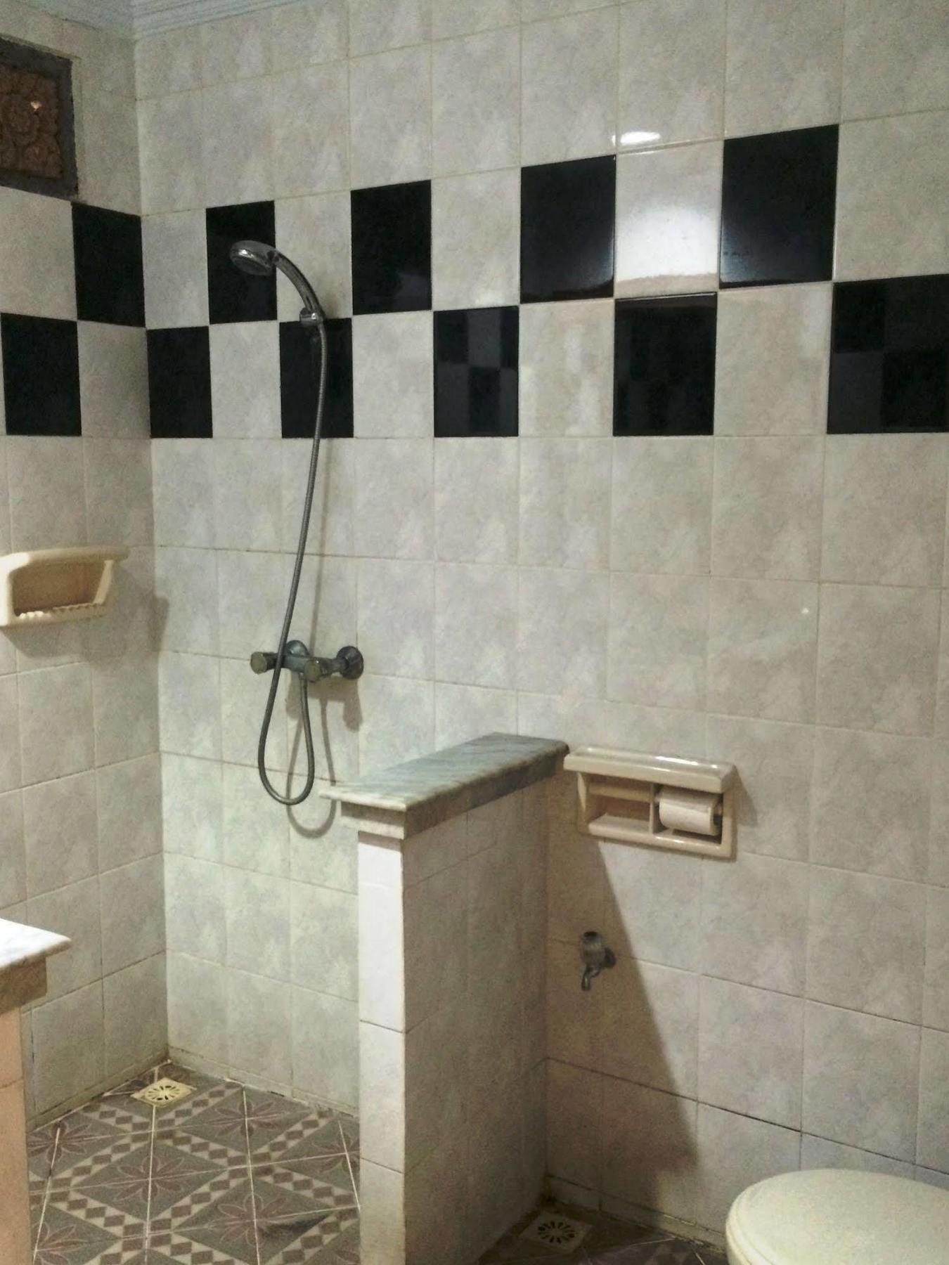 Sri Ratu Hotel Legian Eksteriør billede