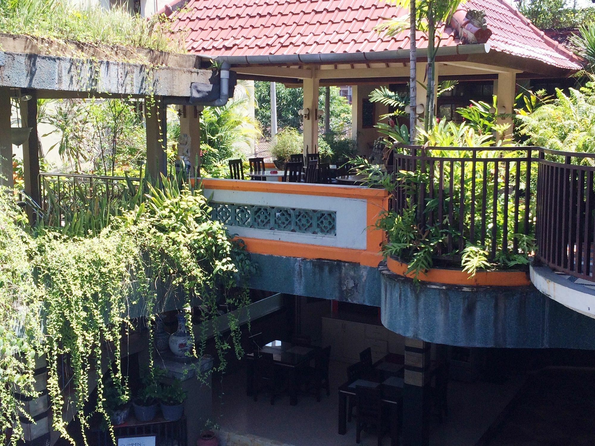 Sri Ratu Hotel Legian Eksteriør billede
